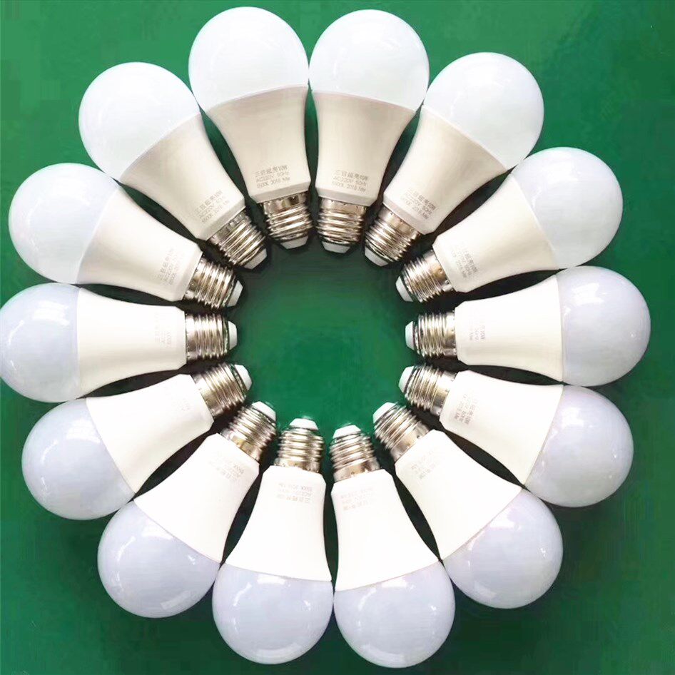 塑包铝LED球泡足WE27家用普通螺口灯泡220V5W7W9W15W18W白光灯泡