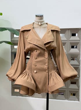 双排扣灯笼长袖连衣裙配短裤套装