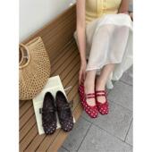 女双带扣浅口蝴蝶结方头平底鞋 甜美风可爱波点单鞋 女 新款 2026春季