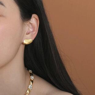 2024秋冬新款高级感手工拉丝耳廓耳钉女小众设计轻奢气质耳环耳饰