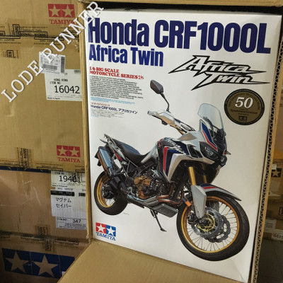 田宫拼装摩托车模型 1/6 本田 CRF1000L Africa Twin 16042