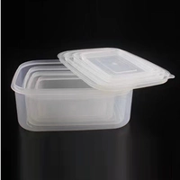 Прозрачный набор из четырех предметов небольшого размера