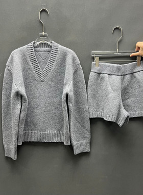 欧洲站2025冬季新款时尚V领针织上衣+休闲短裤套装女款欧货59290