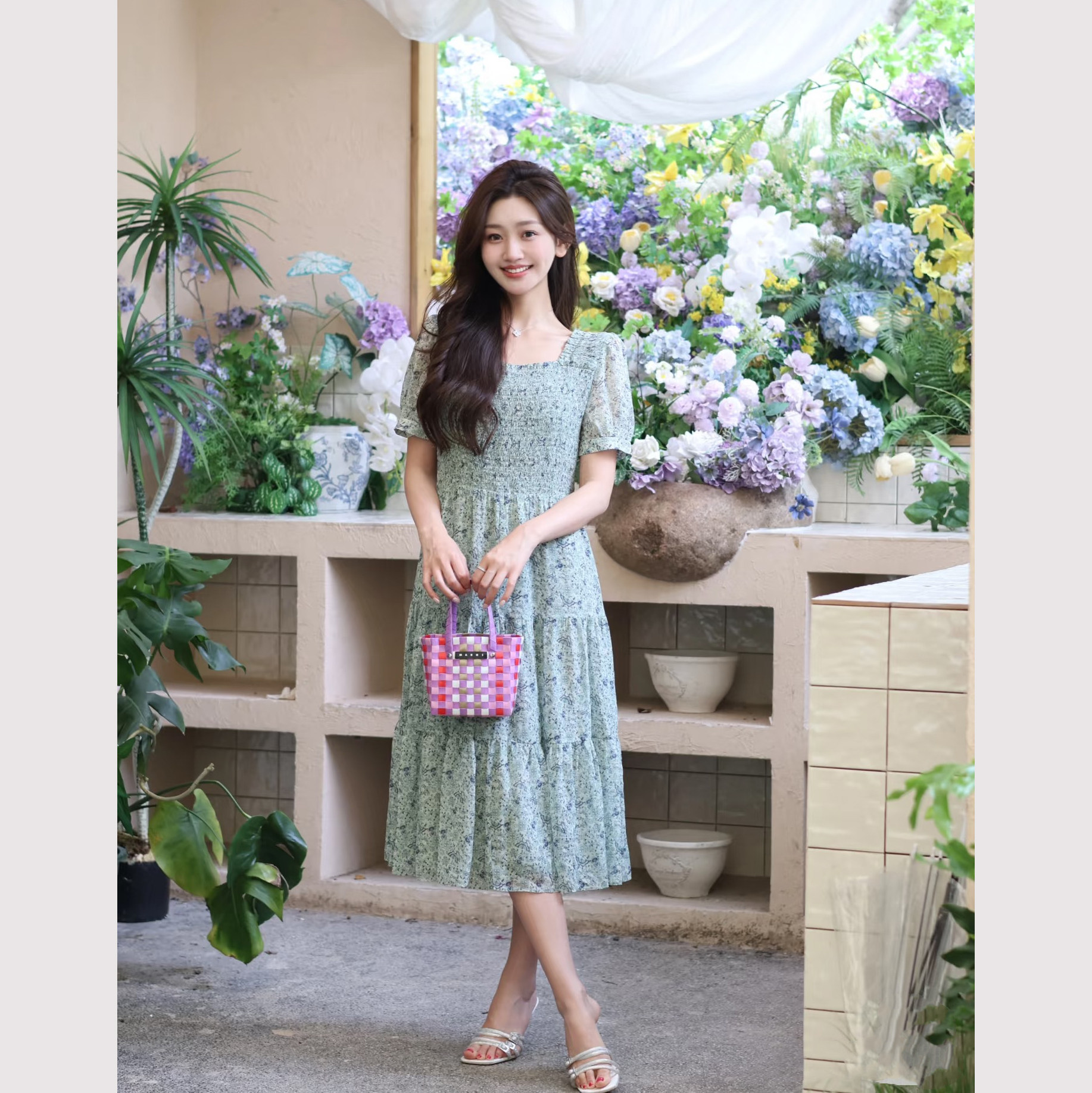 特莱维格娜丝 2026春夏 短袖中长款薄荷绿显瘦印花连衣裙女