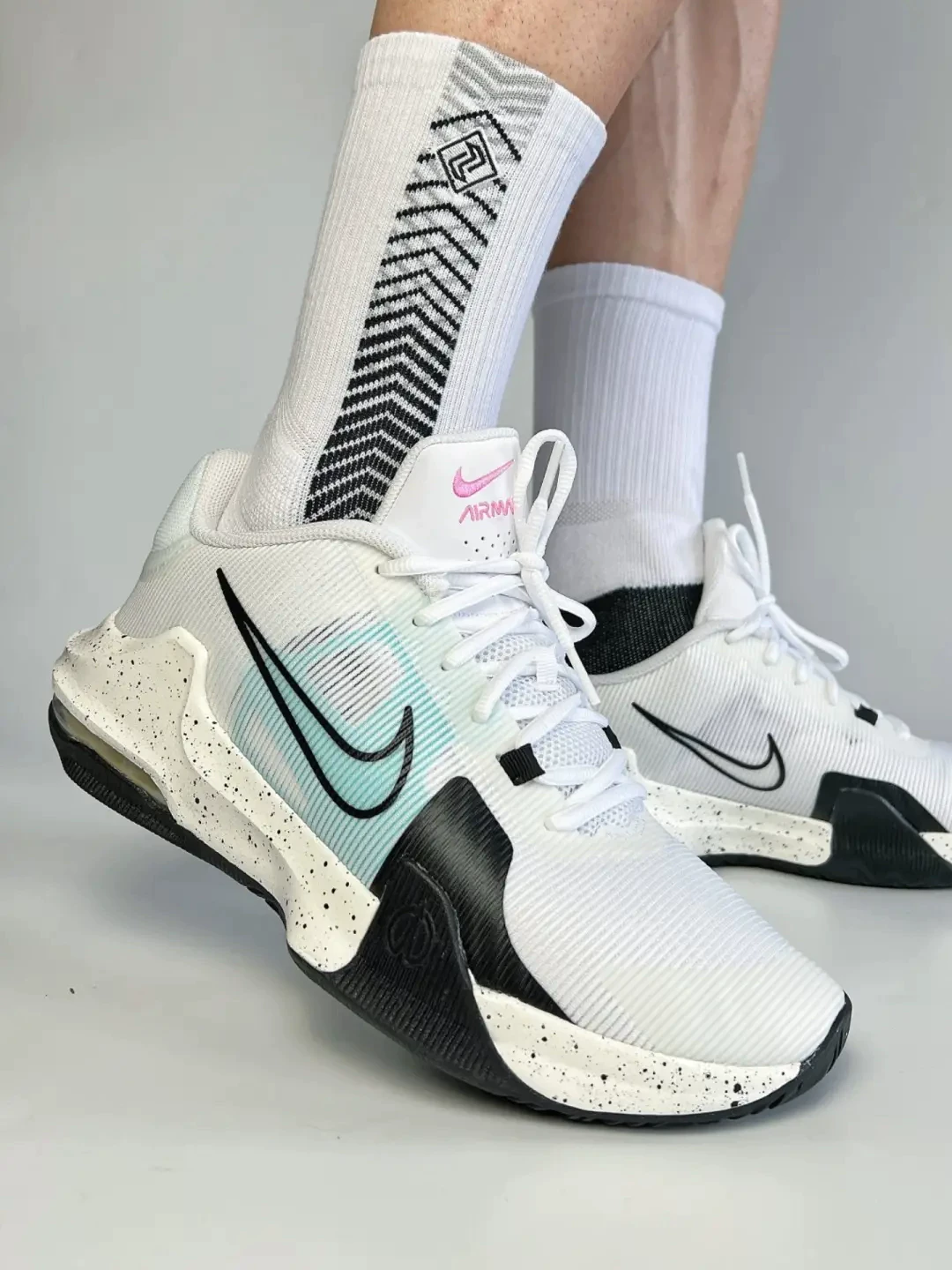 Nike Air Max IMPACT 4 Black and White Nike Low Gangs Facial Basketball Shoes Male DM1124-004