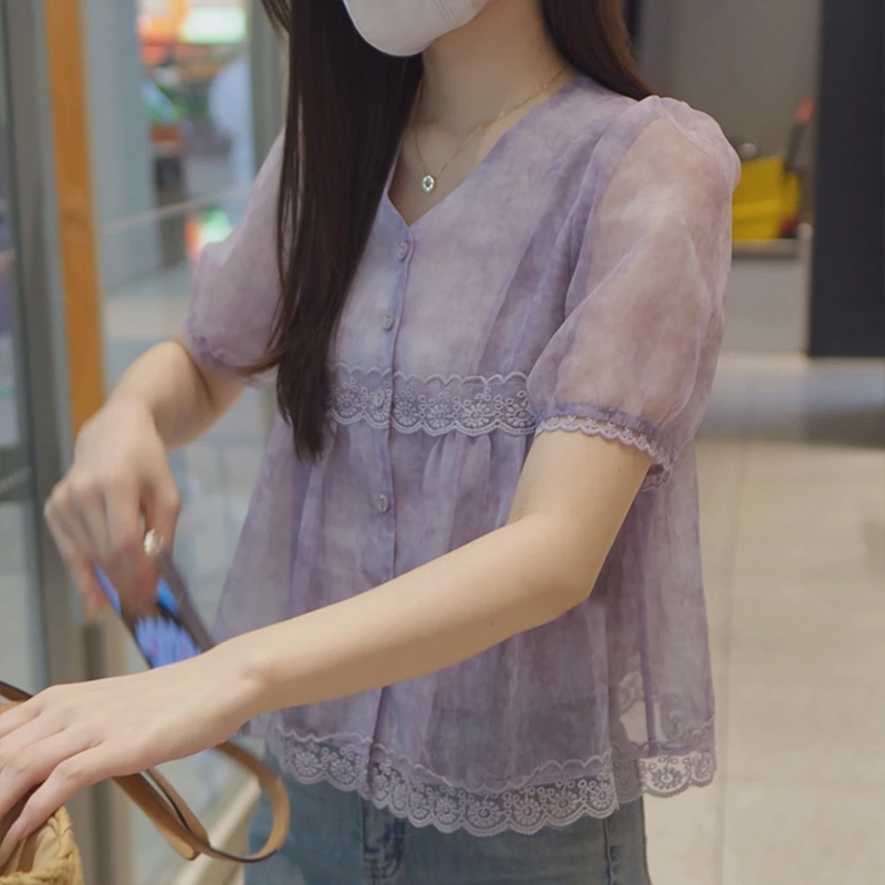 泡泡袖娃娃衫上衣女款2025年新款夏季小个子超好看独特漂亮衬衫