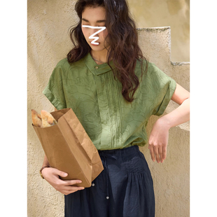 新款 女2026夏季 独特衬衣垂感上衣 复古不对称翻领绿色提花衬衫 法式