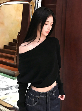 黑色不规则斜肩长袖T恤女2025秋韩系高级感独特别致绝美露肩上衣