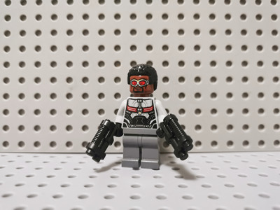 LEGO 乐高sh261  超级英雄 人仔 猎鹰 含双武器 76050