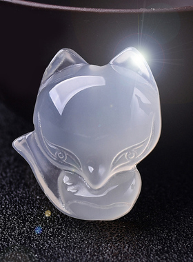 天然白水晶狐狸吊坠玉髓女