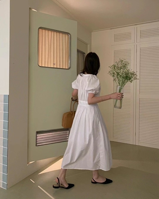 韩国代购东大门代购 pretty young thing 女士收腰长款气质连衣裙