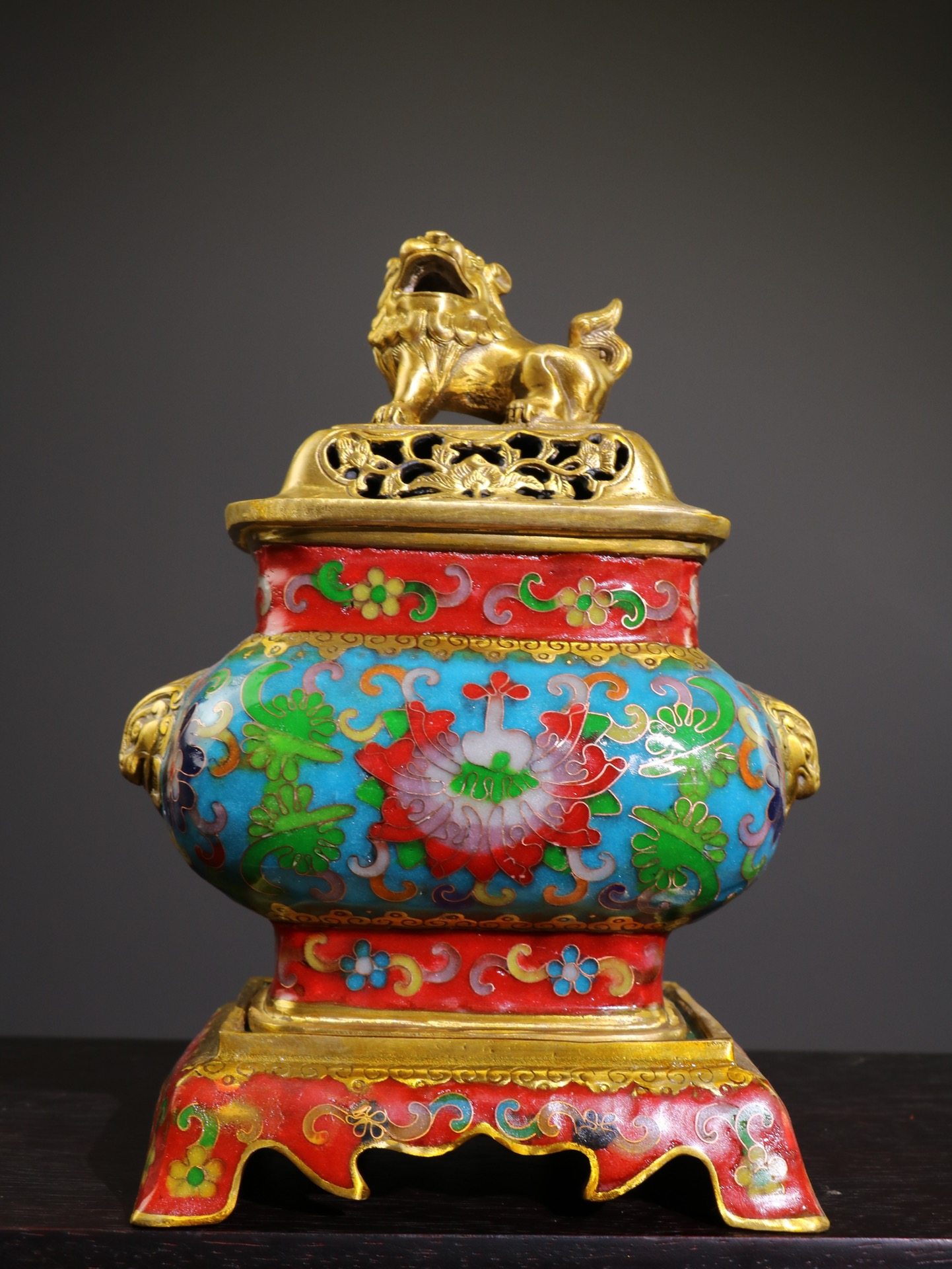 独特收藏纯铜景泰蓝掐丝珐琅瑞兽呈祥 事事顺意薰香炉重量1900克