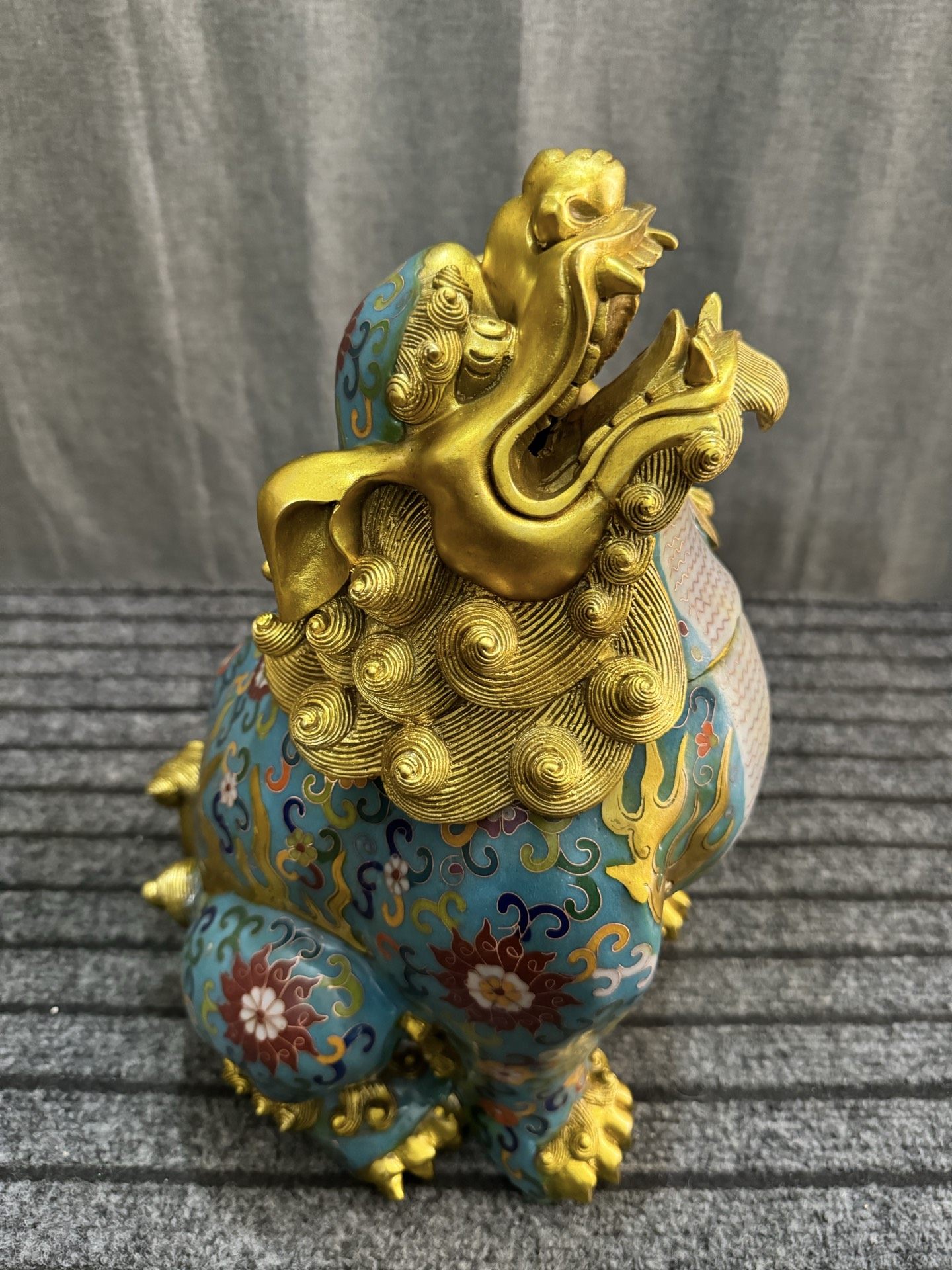 独特收藏纯铜景泰蓝掐丝珐琅朝天吼独角瑞兽薰香炉摆件摆件5000克