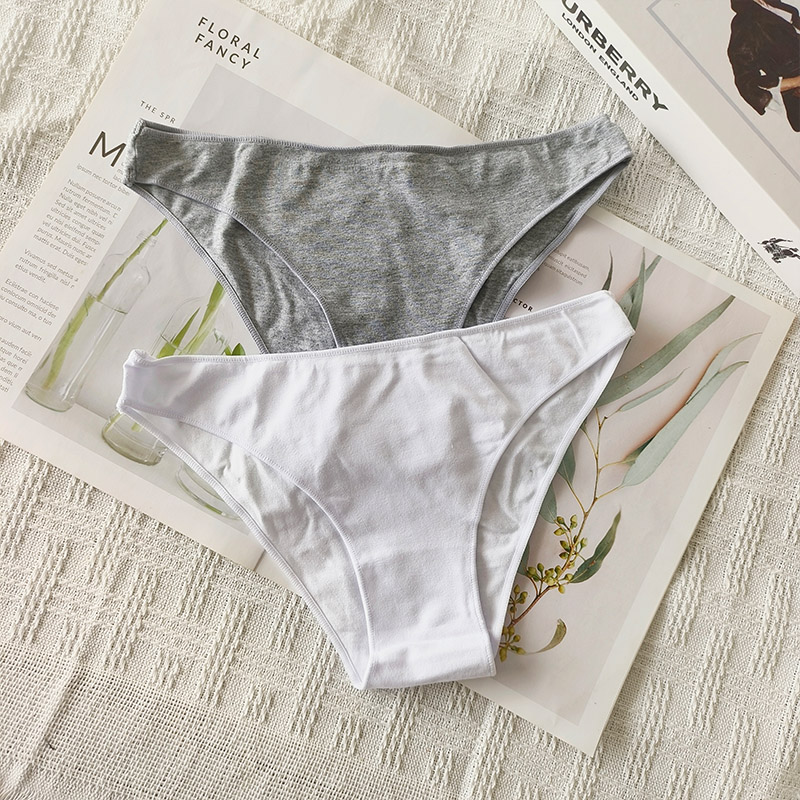 运动无痕低腰半包臀纯棉内裤女