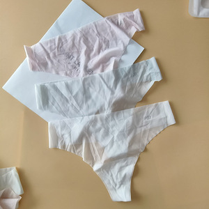 性感丁字裤女生纯欲透明轻薄桑蚕丝透气底裆健身瑜伽无痕内裤速干