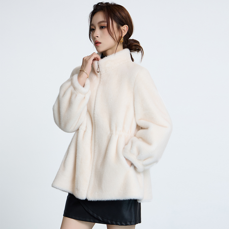 高级感气质仿貂绒收腰皮草外套女秋冬装时尚年轻妈妈皮毛一体大衣