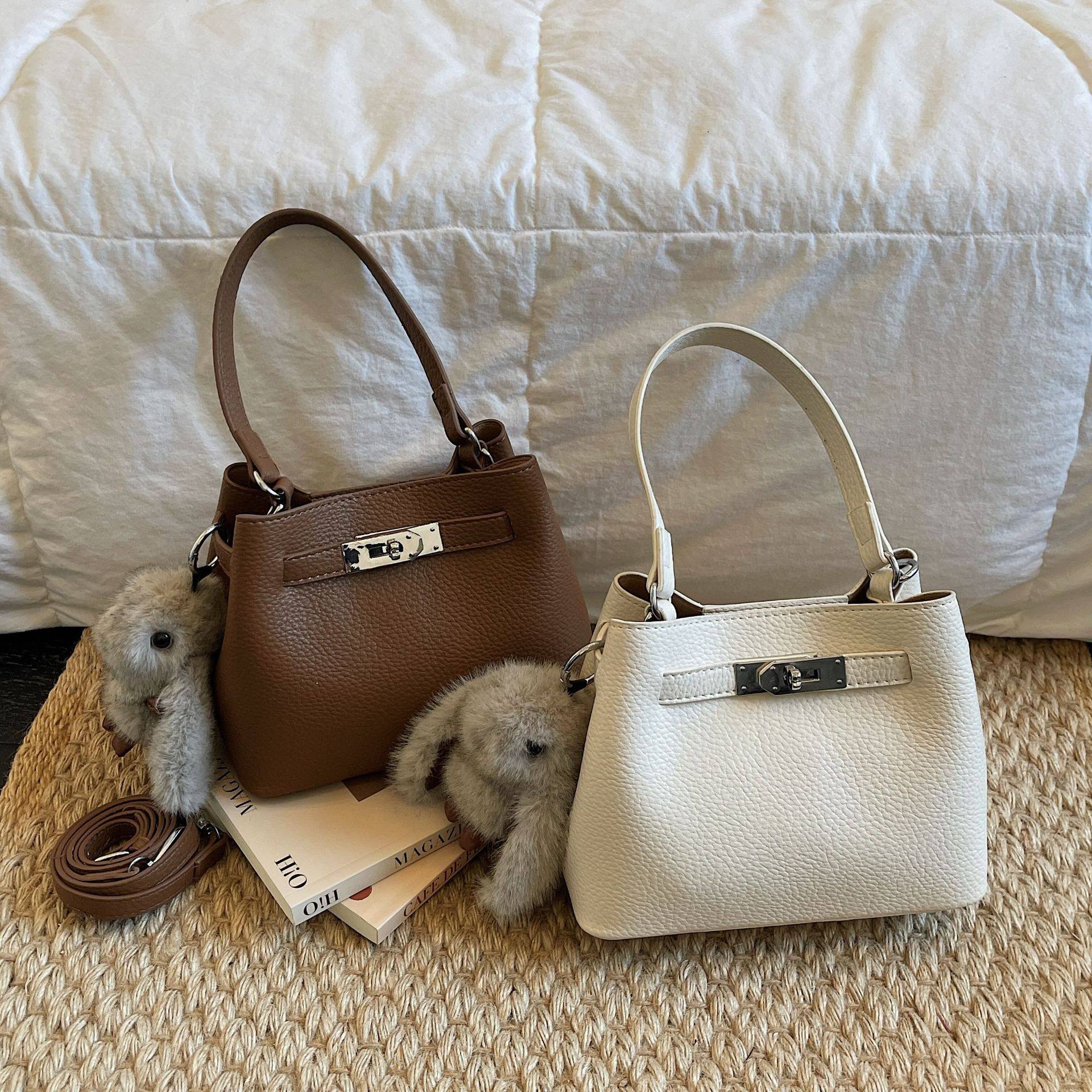 简约百搭手提水桶小包包女式2026新款潮上班通勤单肩斜挎菜篮子包,箱包皮具/热销女包/男包,单肩包,淘宝优惠券,粉丝福利购,淘宝优惠卷