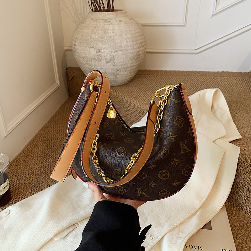 经典复古印花月牙包包女2024年新款小众通勤百搭ins 链条腋下包