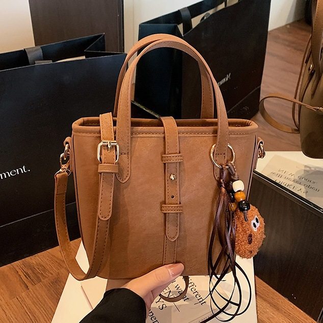 菜篮子水桶包包女式2026新款潮时尚轻奢小众设计高级感斜挎小拎包,箱包皮具/热销女包/男包,单肩包,淘宝优惠券,粉丝福利购,淘宝优惠卷