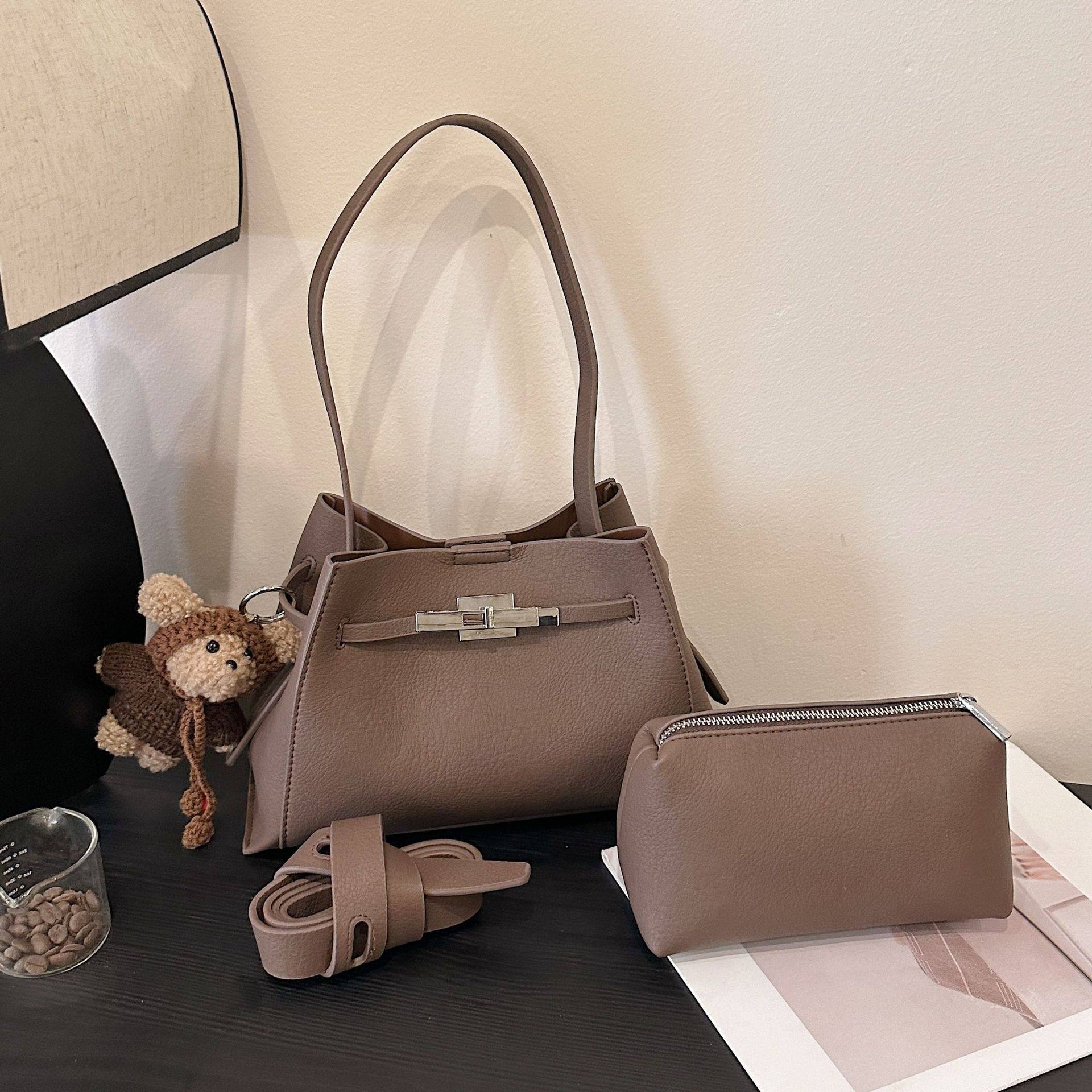 复古托特包包女式2026新款大容量腋下包高级感通勤百搭斜挎水桶包,箱包皮具/热销女包/男包,单肩包,淘宝优惠券,粉丝福利购,淘宝优惠卷