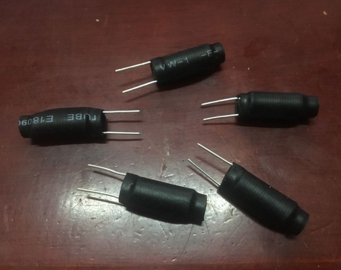 精品5*20 21.5圈 0.6线径 10UH R棒 棒型 滤波 立式 磁棒线圈电感