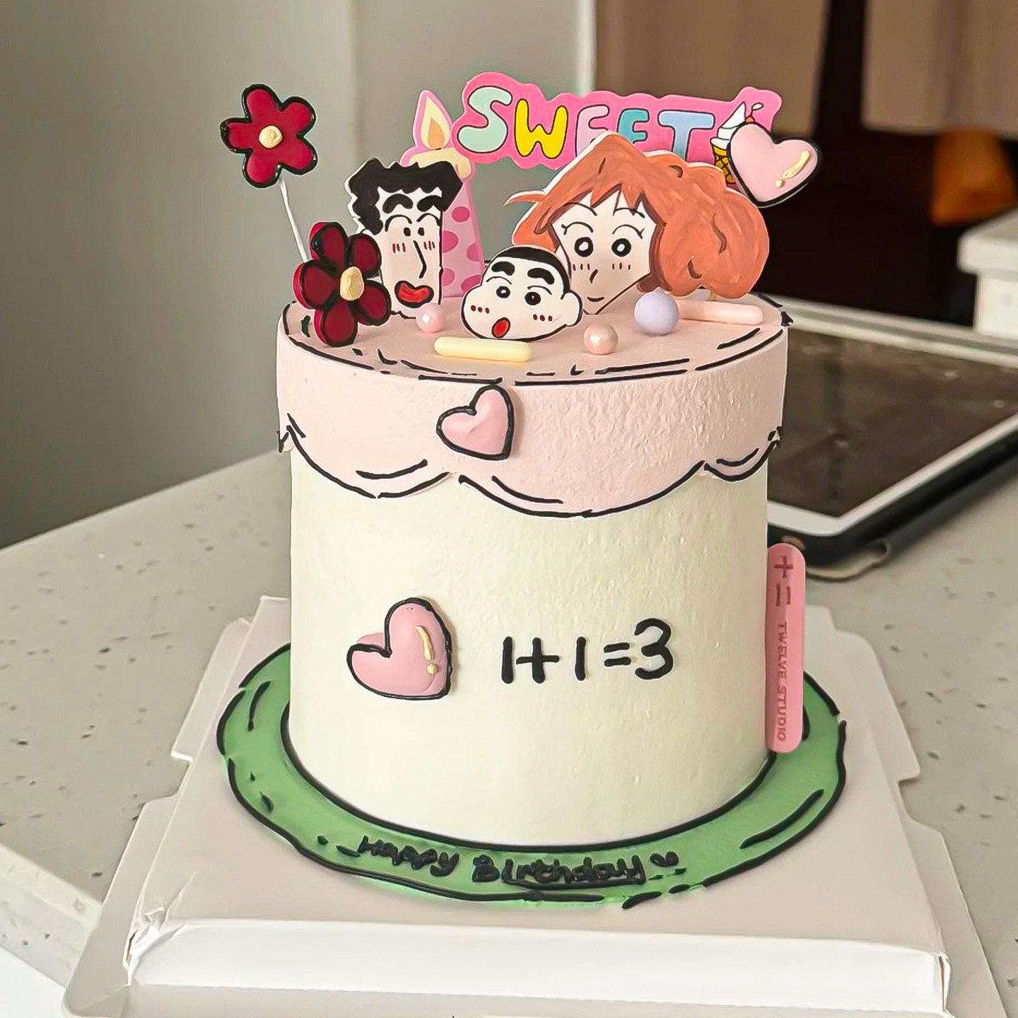 网红蜡笔小新一家三口蛋糕装饰原创美伢广志爸爸妈妈生日甜品插件