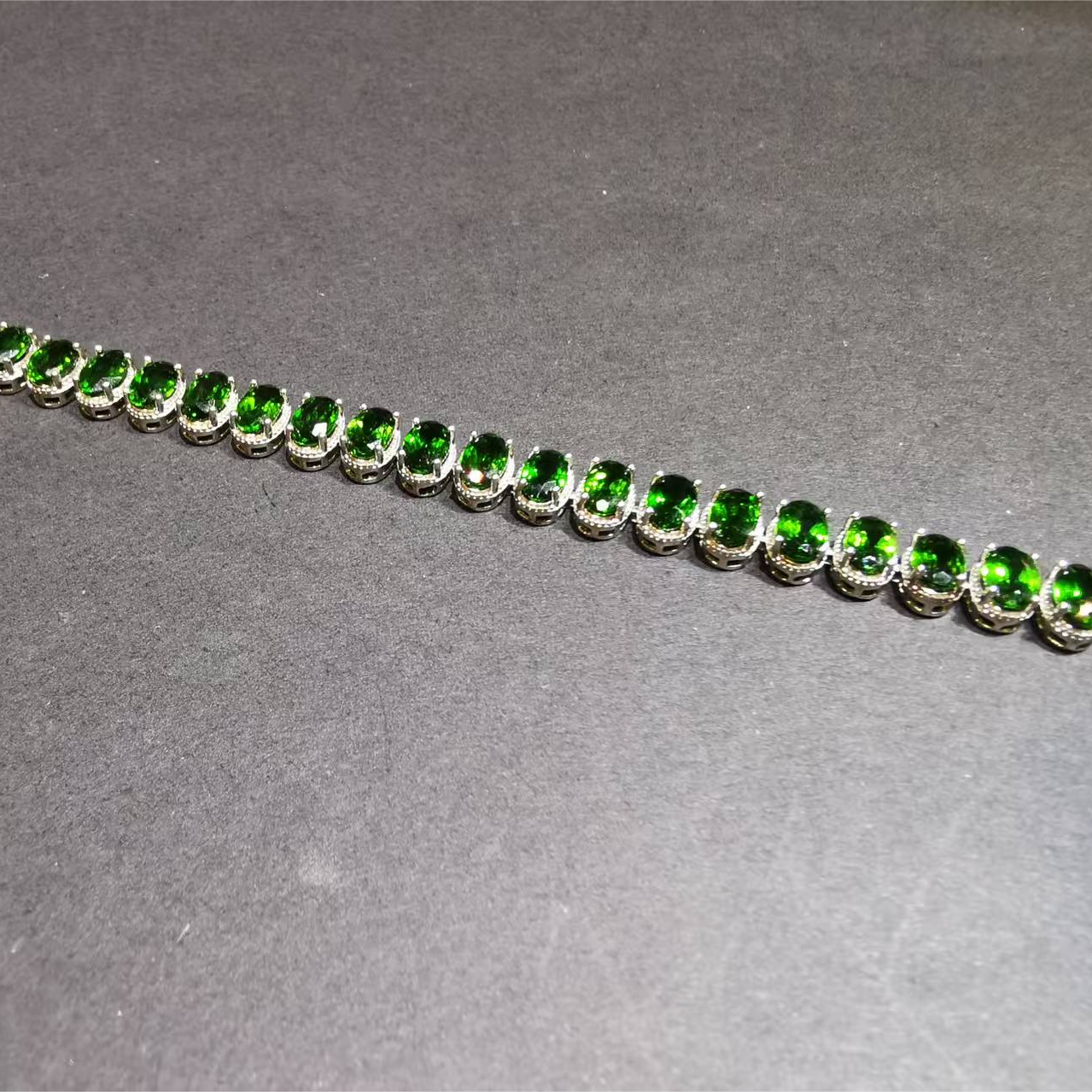 【luna与胖弟】 JN1119-26 透辉石银镶手链