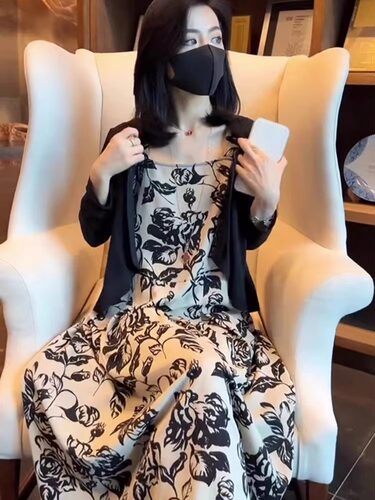 春夏季大码高级感气质连衣裙