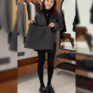 欧洲站设计感半身裙女秋冬爆款 梨形身材显瘦加厚毛呢a字短裙 大码