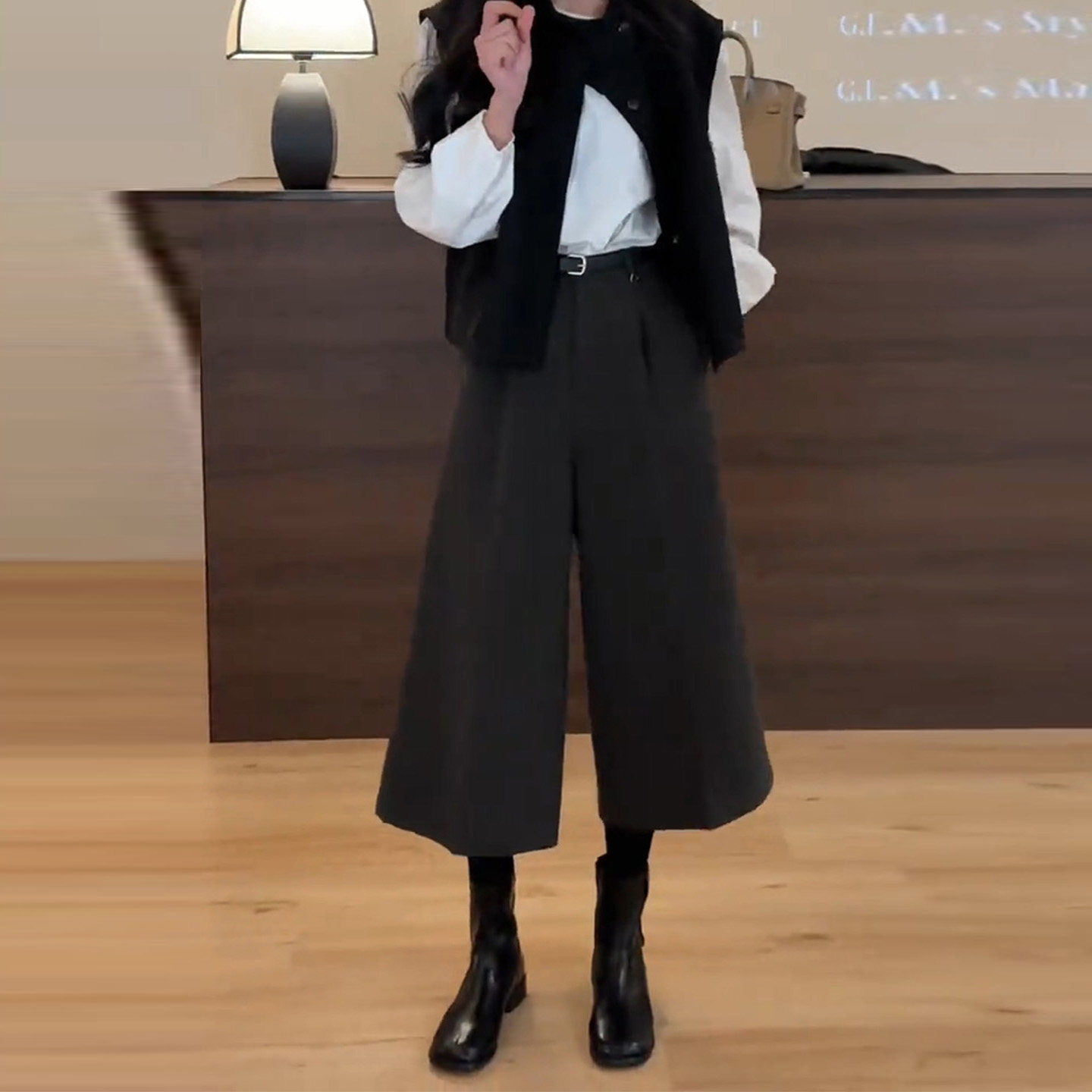 深灰色复古八分毛呢裤女秋季流行新款高腰时尚洋气百搭阔腿休闲裤