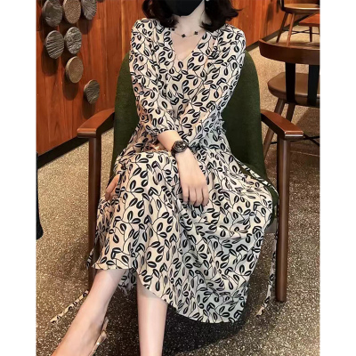 连衣裙气质名媛高端女神范高级感