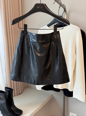 2025秋季新款黑色皮裙短裙女高腰显瘦气质时髦百搭减龄a字半身裙