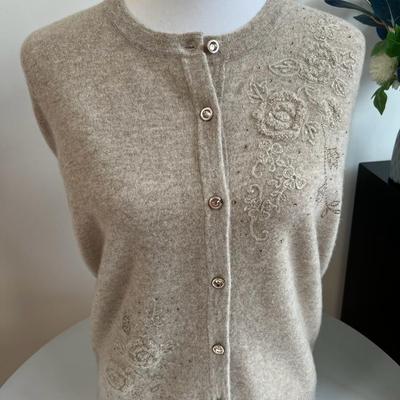 春秋100纯羊毛妈妈装针织开衫