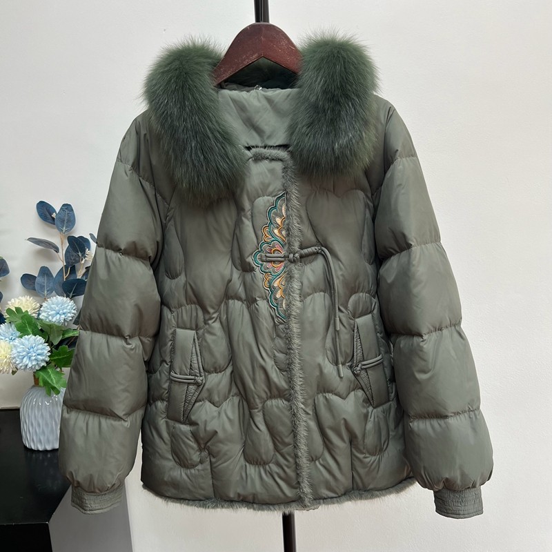冬季妈妈装羽绒服宽松短款外套
