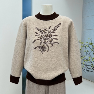 冬季新款妈妈装加绒加厚针织衫毛衣中老年圆领套头宽松刺绣上衣女