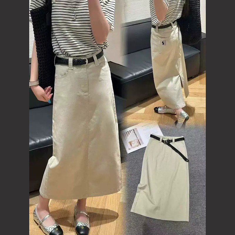 爆犀牛2026夏季新款刺绣小马杏色牛仔裙女包臀a字后开叉半身裙