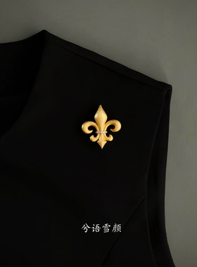 复古老钱风鸢尾花胸针