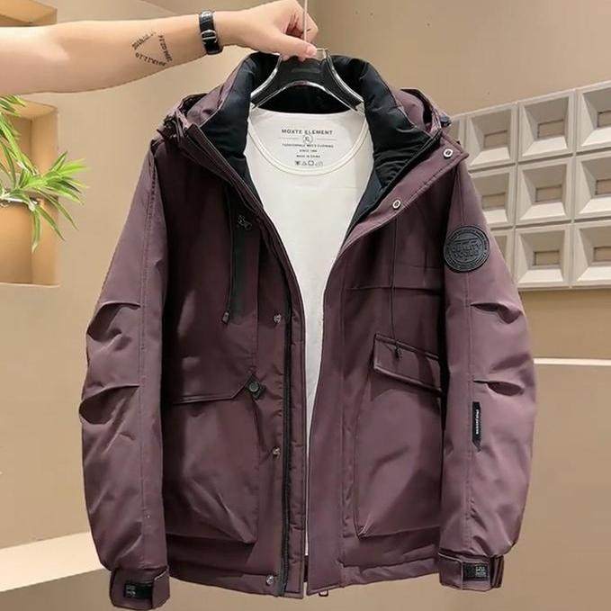 工装痞帅时尚潮牌冲锋衣男士宽松新国标羽绒服厚款连帽青年防寒服