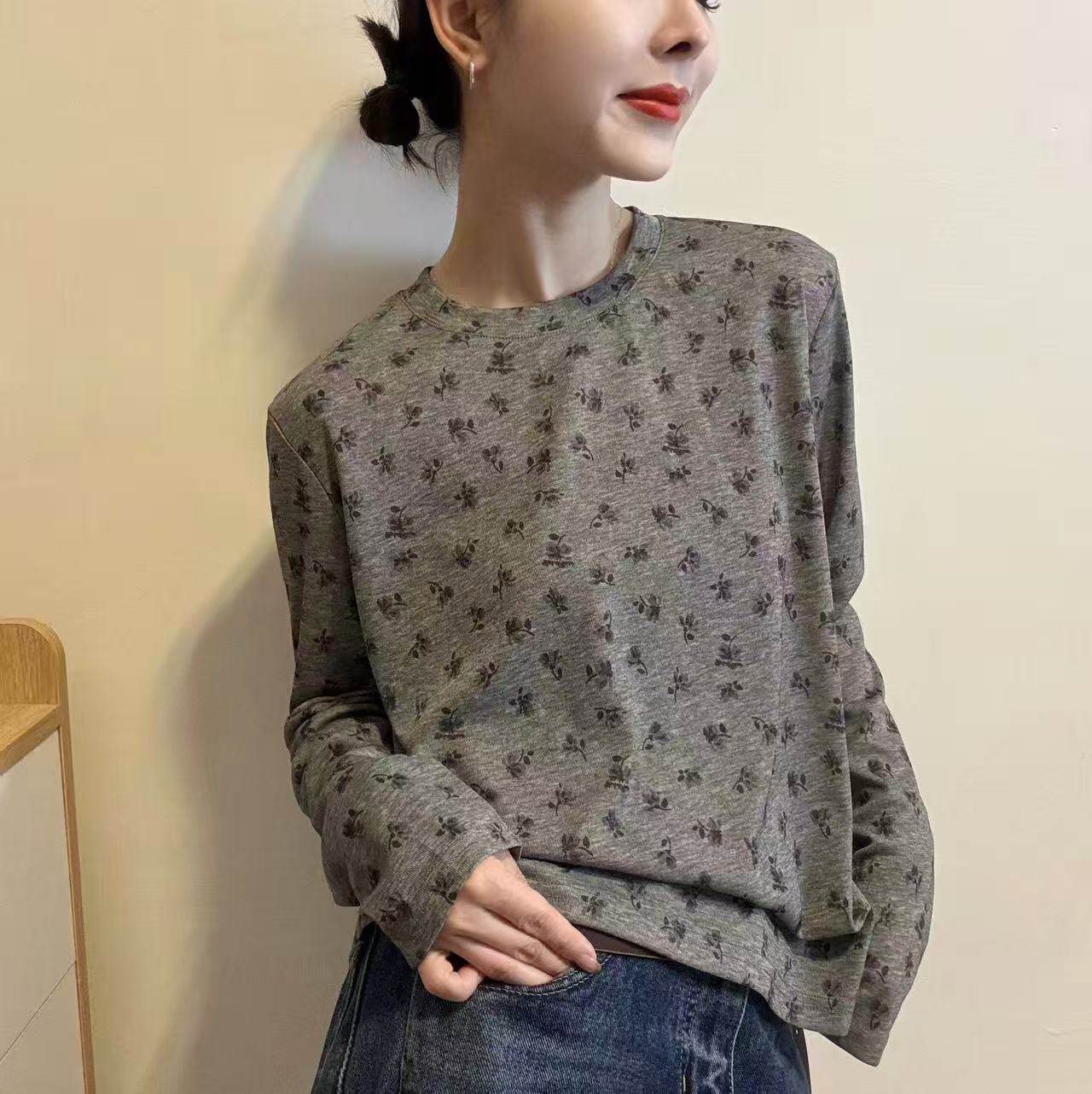韩版圆领百搭长袖花朵印花T恤女2026春夏新款显瘦宽松打底衫上衣