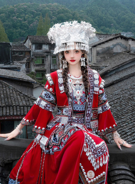 正品阿卯红色苗族服装女土家族云南贵州舞蹈演出服苗寨旅拍写真新