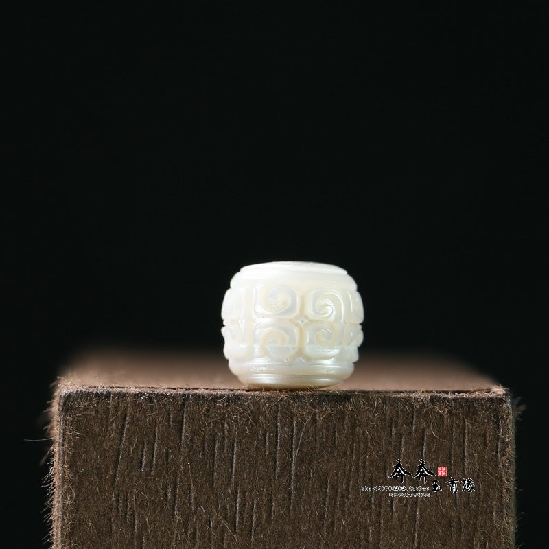 天然珍珠精雕8*7mm祥云鼓珠