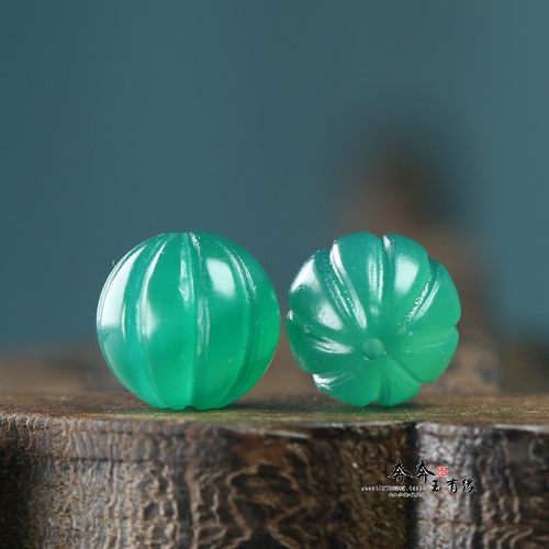 新品纯天然绿玛瑙南瓜珠挂件配饰
