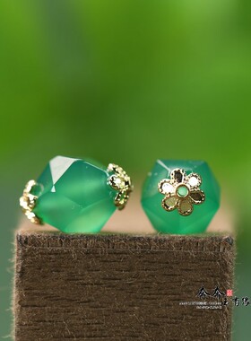 天然玛瑙玉髓绿钻面8*13mm多棱珠花托镶孔约1mmDIY配饰配件D182