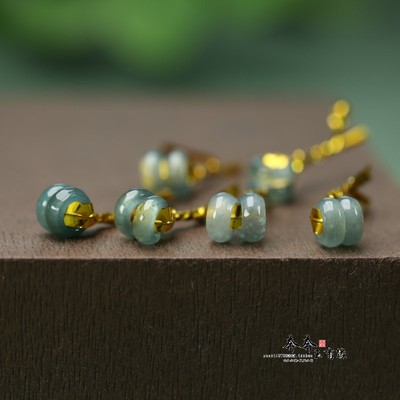 天然A货蓝水翡翠8mm路路通