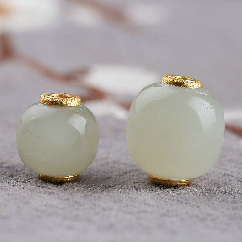 天然新疆和田玉桶珠老型A货