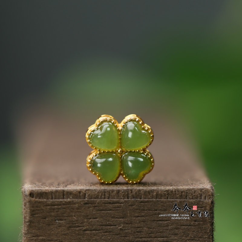 保色镶嵌铜镀金通孔四叶草10mm