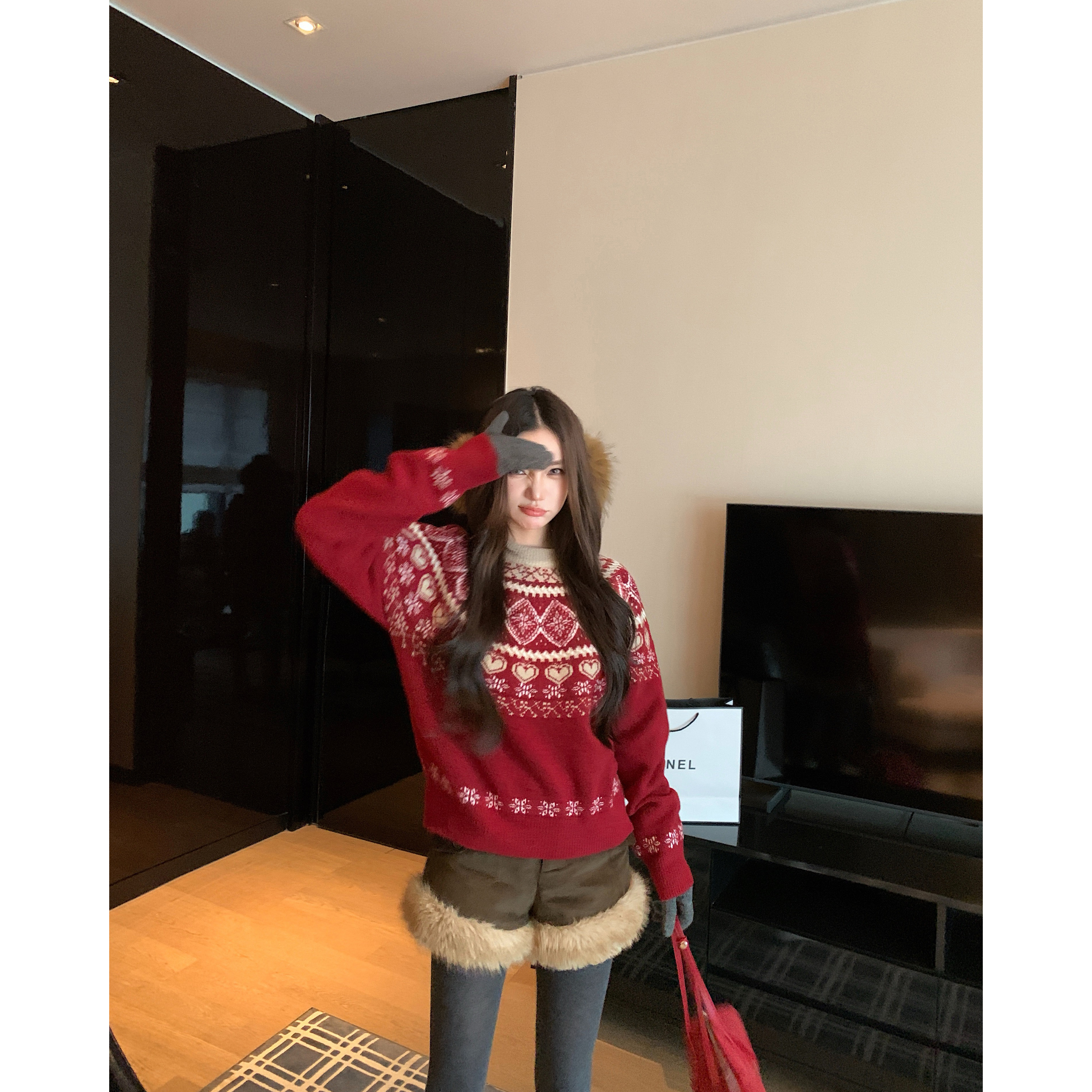 毛毛拼接咖色灯芯绒短裤秋冬2025