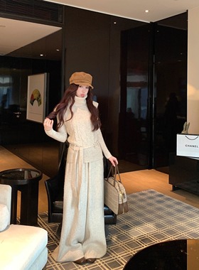 遛弯懒懒套装 米杏色毛衣三件套冬2025宽松慵懒叠穿马甲裤子套装