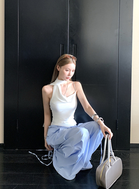 白色辣妹荡领无袖挂脖飘带背心女夏显瘦不对称斜肩纯色上衣带胸垫