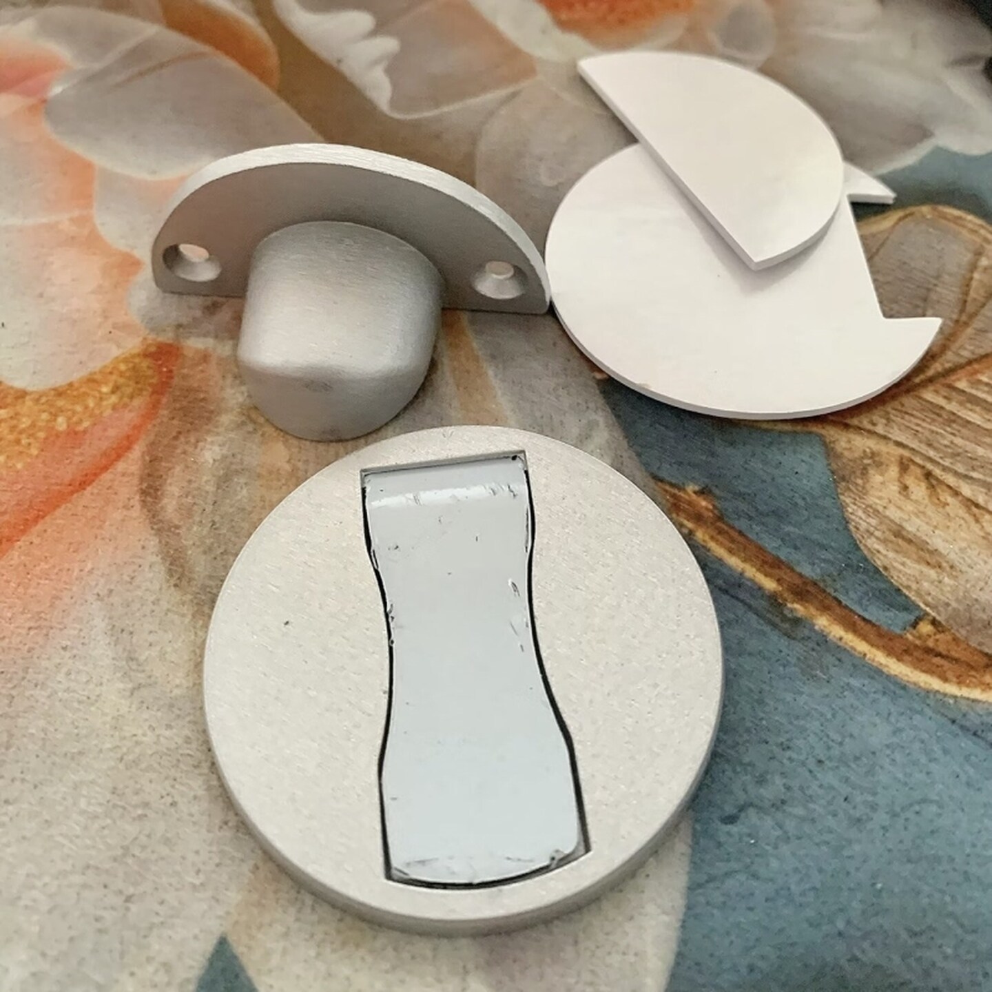 卧室门隐形门阻器卫生间静音门顶家用免打孔门碰防撞强磁强磁性